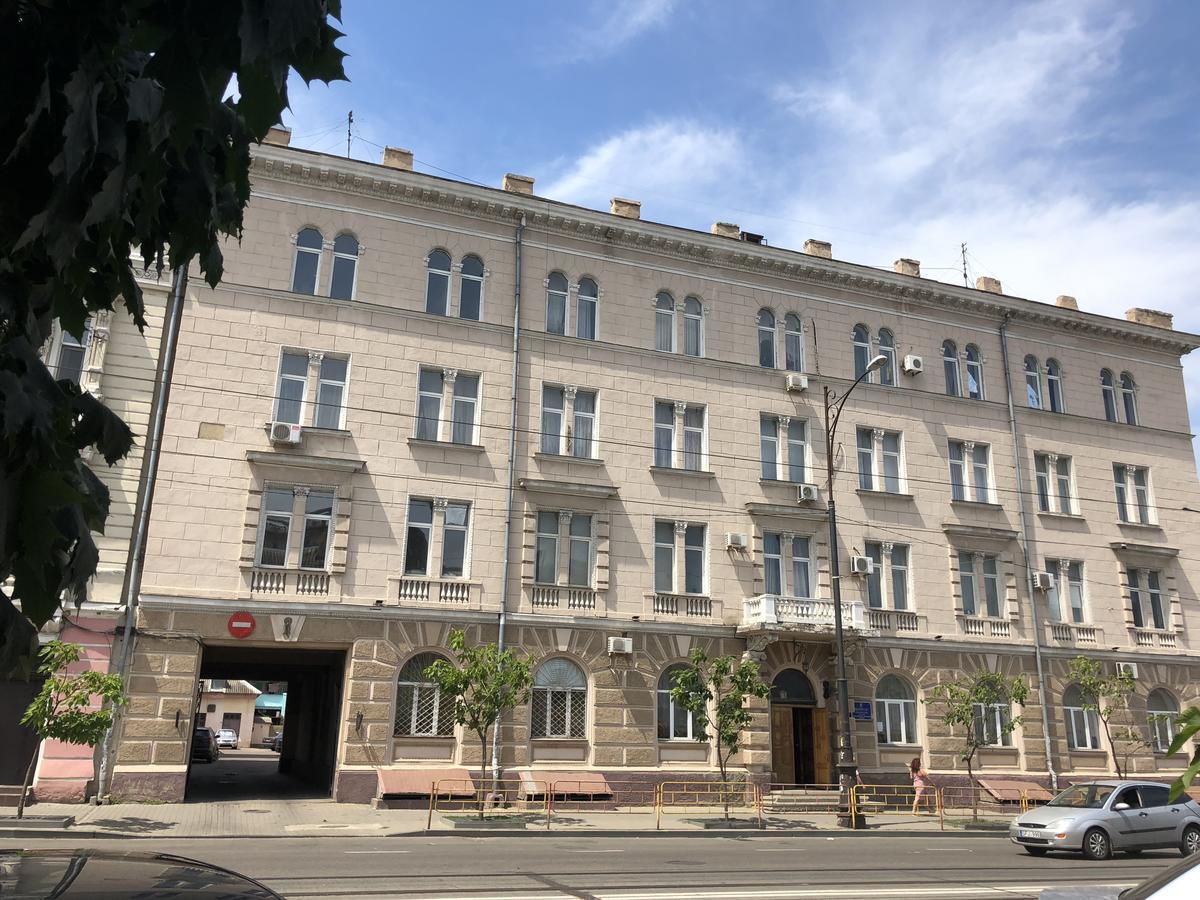 Square Apartments Odessa Esterno foto